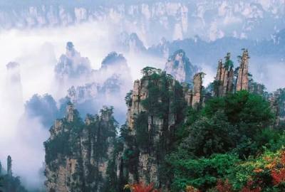 张家界四大流量景区全面实行门票预约制与限量入园 保障游客最佳游览体验